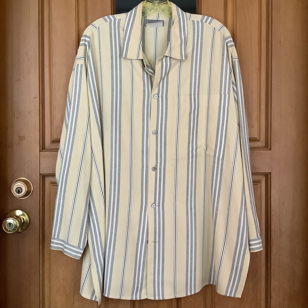 vintage Esprit, tunic length button down 100% rayon blouse